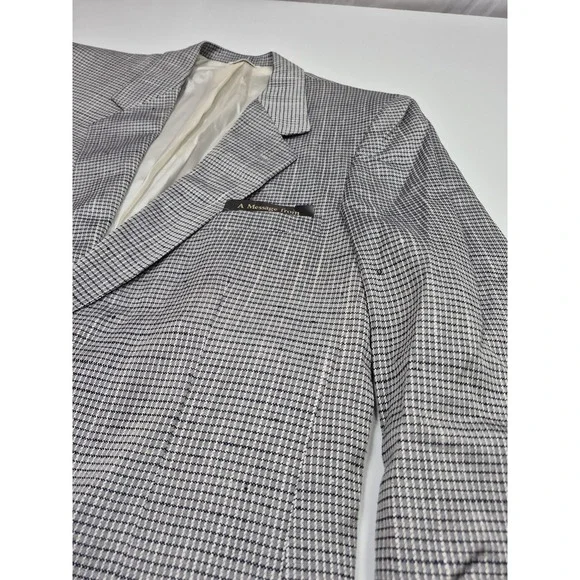 Vintage Lanvin Paris Blazer Mens 44L Gray 100% Silk Check Sport Coat Jacket 80s